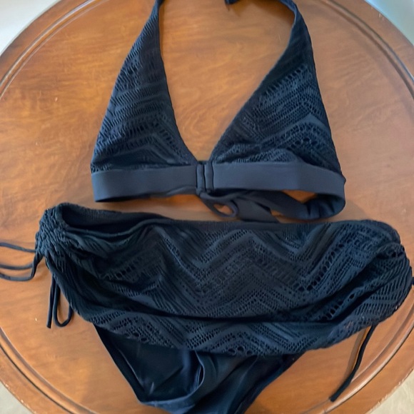 2 piece black Bathing suit - Picture 1 of 4